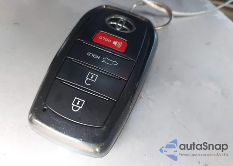 2025 Toyota Camry Le z USA, uszkodzony, nr VIN 4T1DAACK7SU616741